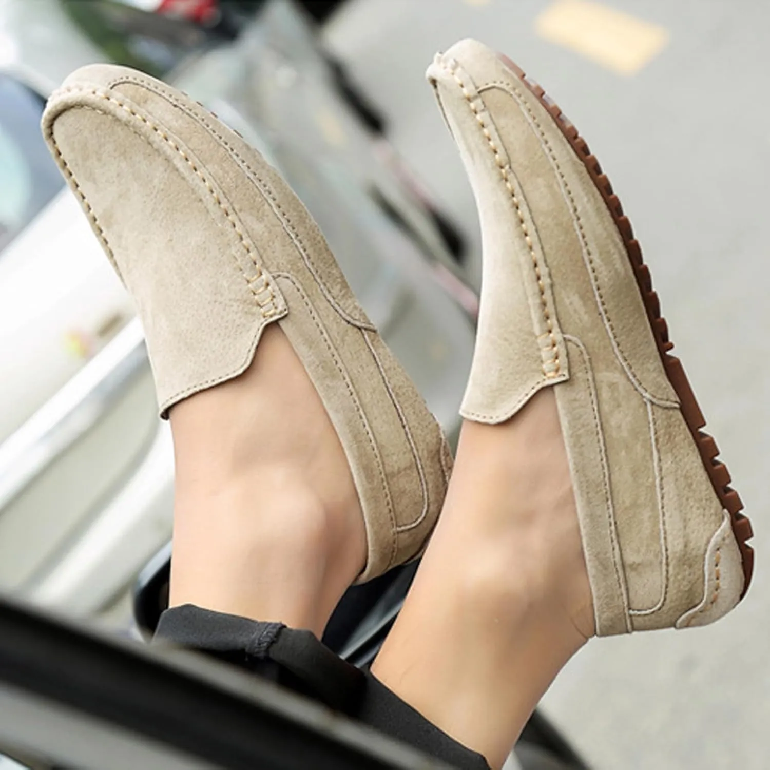 Men's Suede Driving Penny Loafers Retro Round Toe Solid Color Moccasin Shoes Comfortable Slip On Casual Dress Boat Shoes